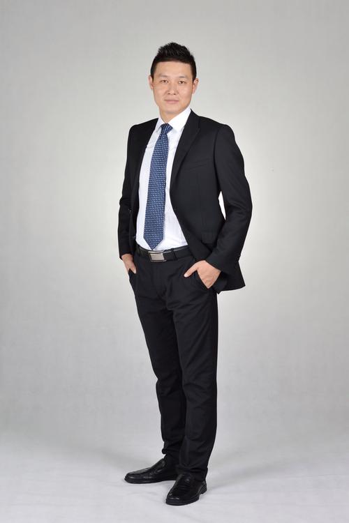 褚百胄 项目运营总监